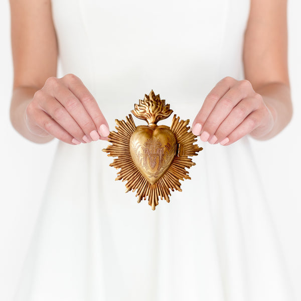 Sacred Heart ~ Antique Gold