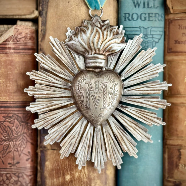 Small Sunburst Sacred Heart Silver