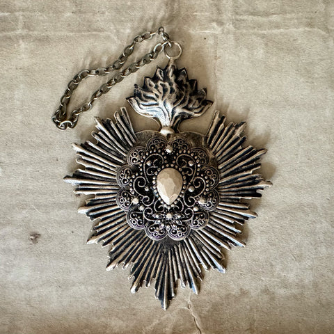 Sacred Heart ~ Black & Gold