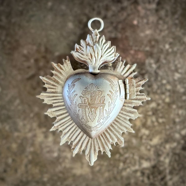 Small Sacred Heart ~ Silver
